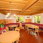 Schrahlehen Bed & Breakfast
