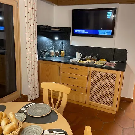 Bed & Breakfast Schrahlehen 3*